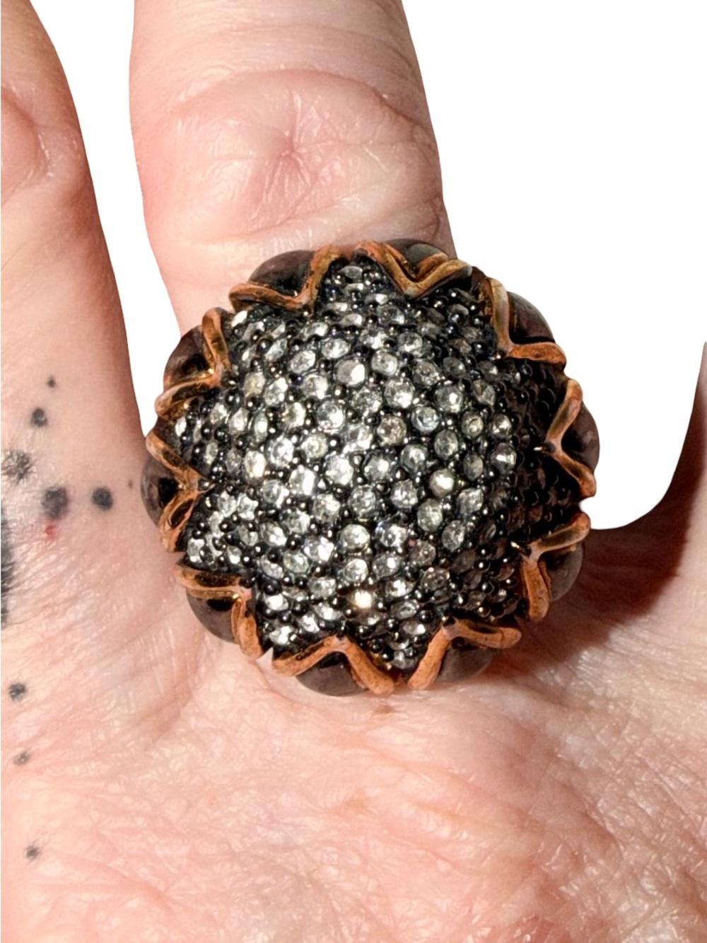Stella & Dot Pavé Crystal Dome Statement Ring in Black-Gold 5.5-8